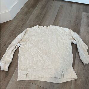 Aerie Men's Off-White Crewneck Sweater